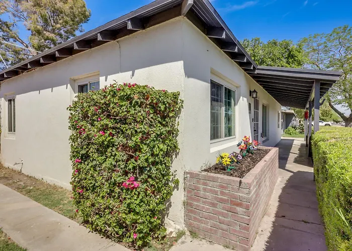 Quiet Retreat W/ Hot Tub & Spacious Backyard Yuma